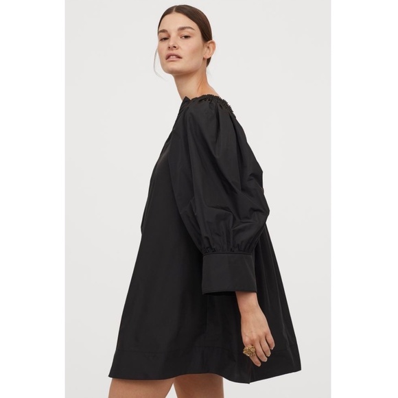 H&M Conscious Exclusive Voluminous Tunic Dress Black Taffeta Size EUR 34 / XXS - Picture 2 of 4